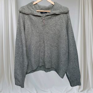 Zip-up Sweater