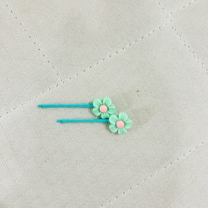 Flower Bobby Pin Sets @ ₹49/pair