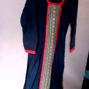 Navy Blue Kurta With Front Line Embroidery