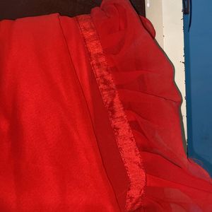 red ruffle saree very beautiful new condition