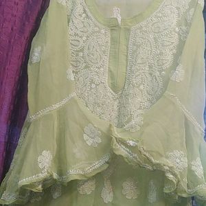 Luckhnowi Chikankari Kurta