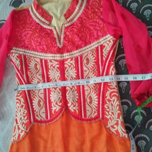 Buy 1 party wear kurta and leggings , Get 1 gown Free