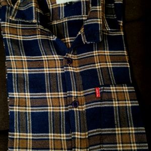 Checks Full Sleeve Shirt (Size-L)