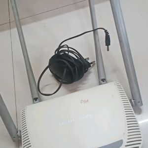 Mercury Wifi ROUTER with Adaptor Working