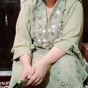 Pakistani Kurta Set