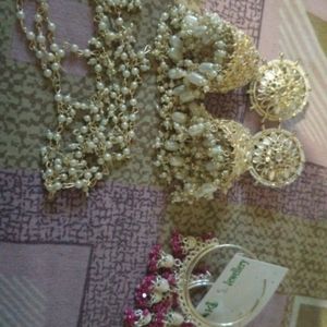 Unused Jhumka Set