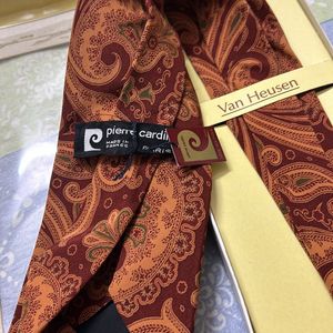 Designer VH TIE