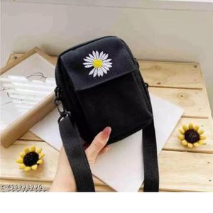 Black Flower Cross Body Bag🖤