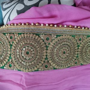 Heavy Border Saree With Blouse