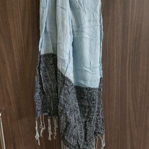 Set Of 2 Stoles And A Scarf