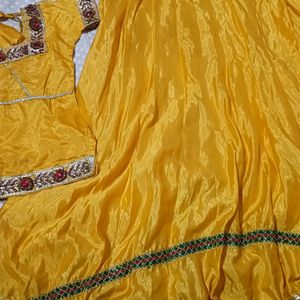 Lehnga For Radha Rani