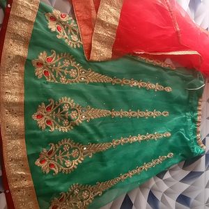 Good Lehenga Chunni No Blouse