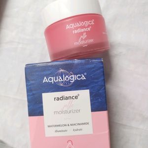 Aqualogica 🍉 & Niacinamide Face Moisturizer