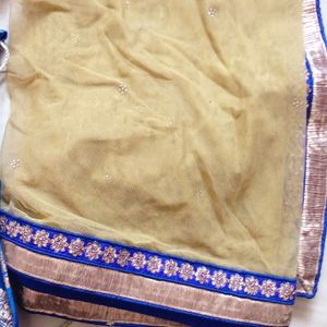 I want to selling  ghagra choli