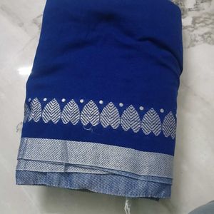 Beautiful Royal Blue Cotton Saree With White Blous