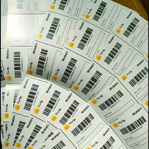 18 Shipping Labels & Bags