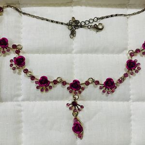 Simple Elegant Pink Necklace