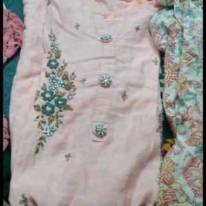 2 Kurtis Price Per Piece