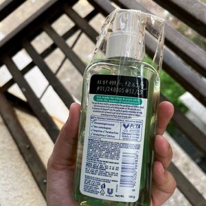 St. Ives Clear Face Wash with Tea Tree