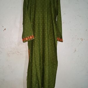 Women Olive Green Embroidered Kurti