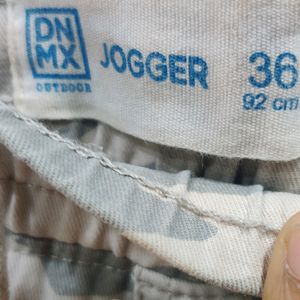 Excellent Joggers Size 36