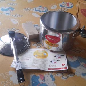 Pigeon Induction Base Pressure Cooker 3 L