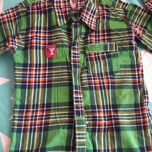 Free Delivery..KIDS GREEN COLOURED 👕 SHIRT