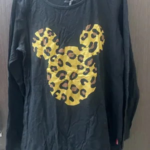 Disney Mickey Tshirt