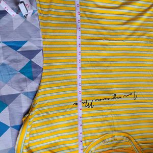 Regular Oversized Yellow Striped T-shirt