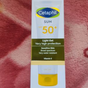 SPF 50+ Cetaphil Light Gel