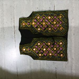 Beautiful Mirror Work Gujrati Jacket For Girls