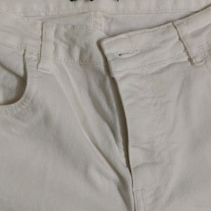 White Brand New Jeans, Negotiable