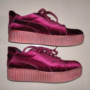 Red Velvet Casual Shoes