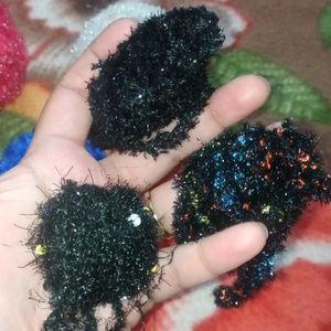 WOOLEN BALLS FOR SEWING OR CRAFT