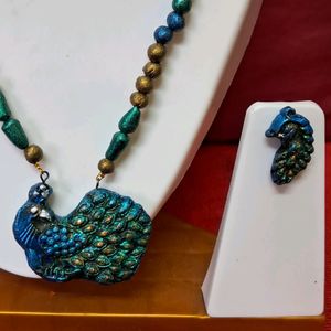 Handmade Peacock Gold Terracotta Jewell Set