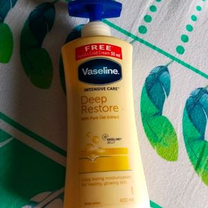 VASELINE (DEEP RESTORE) LOTION 🧴