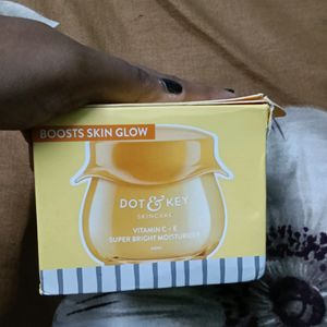 Dot And Key Moisturizer