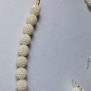 Acrylic White Pearl Necklace with Earing