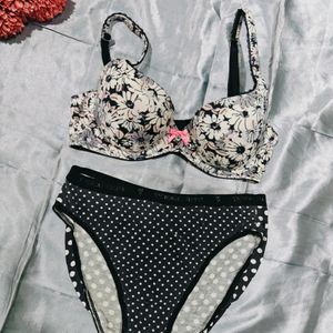 Victoria's Secret Bra Penty