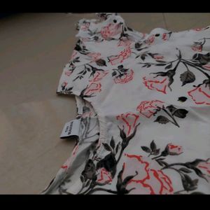 Women A-line White color Printed Dress