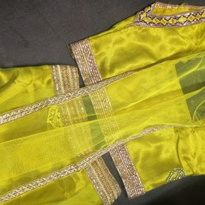 Beautiful New Lehnga Choli For Girls😍