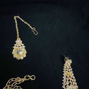 Gold Jewellery Set