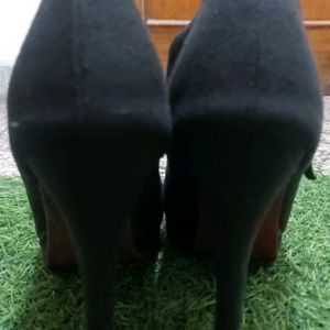 A Stelatoes Footwear (Size 39)