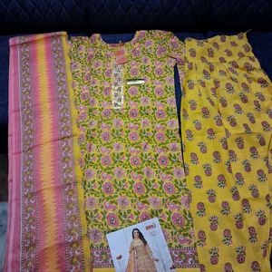 Beautiful Navakar Brand Kurti Set 36 Size L