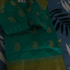 Pyre Mango Raw Silk Saree