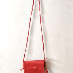 Red Exquisite Sling bag