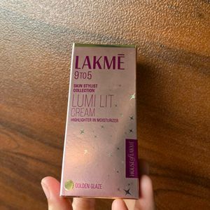 LAKME Lumi Lit Cream Moisturizer