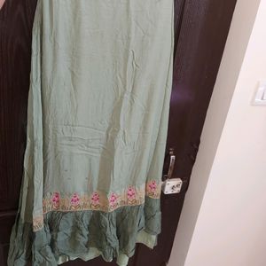 Green Crop Top And Skirt With Designer Sleeves