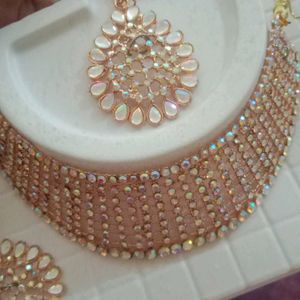 Beutiful Jewellery Neck Piece Set