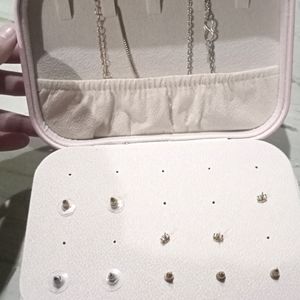 Jewellery Organiser With Jewelries